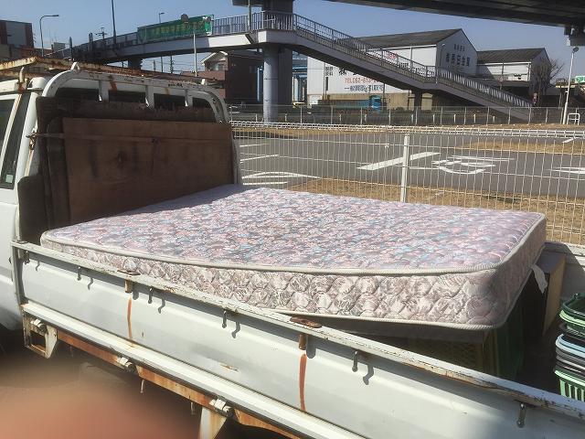 愛知県刈谷市で不要品、ベッドの回収です
